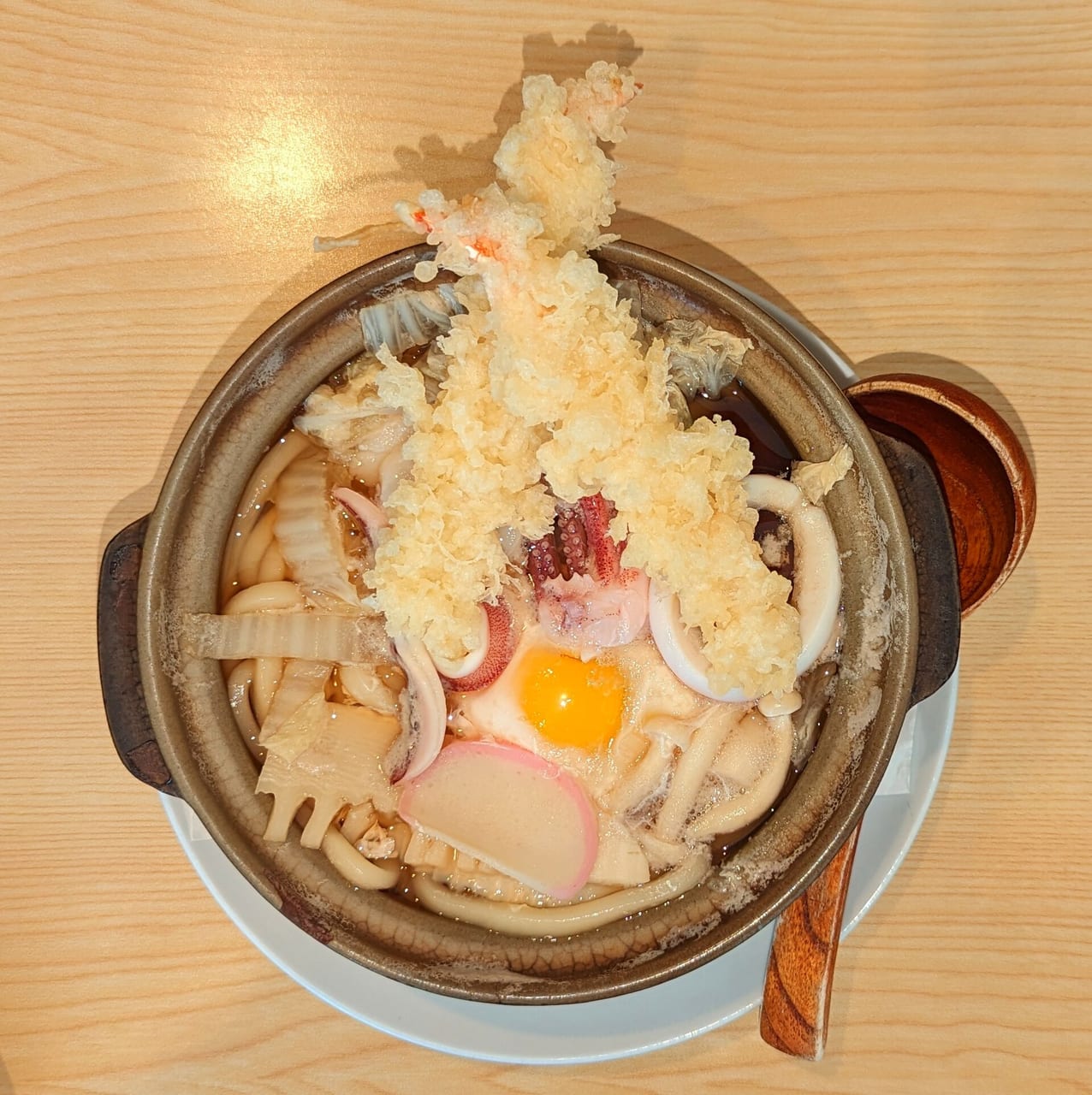 Nabeyaki Udon with Shrimp Tempura